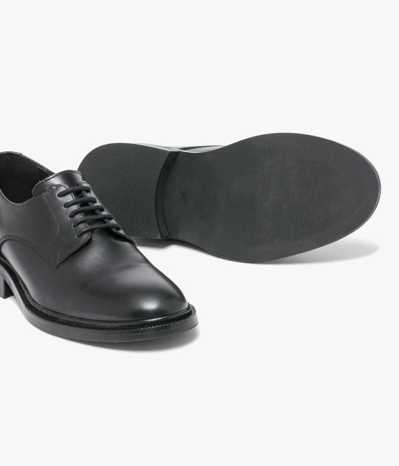 Derby Carmen Noir