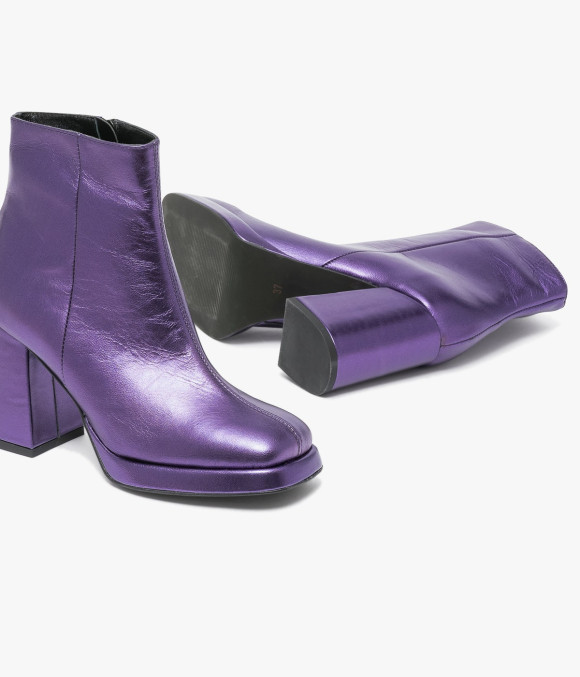 Boots Elish Violet