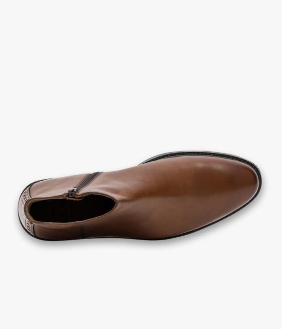 Boots Montague Cognac