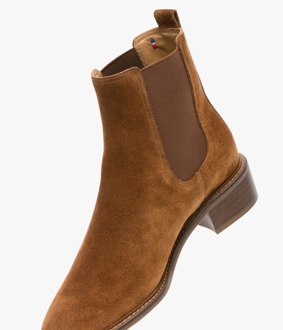 Chelsea Selia Cognac