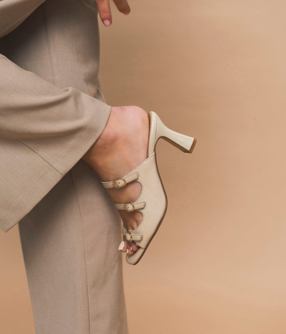 Mule À Talon Violette Écru