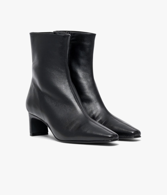 Boots Frida Noir