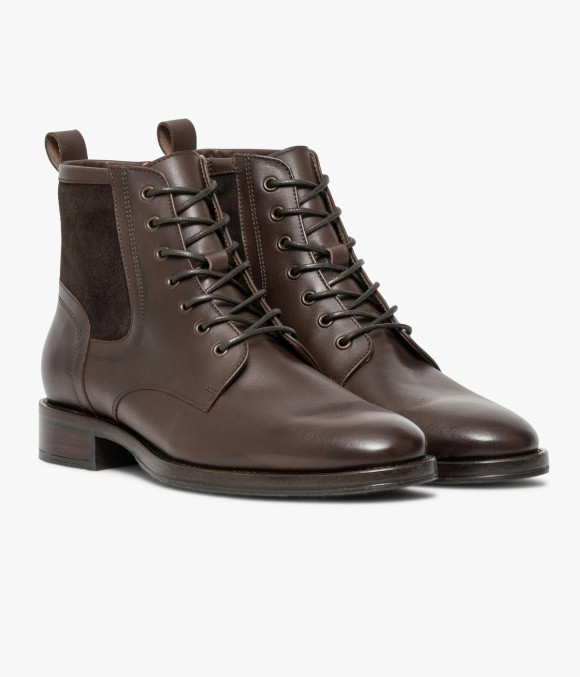 Boots Paolo Café