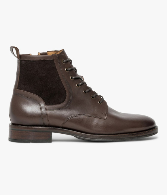 Boots Paolo Café