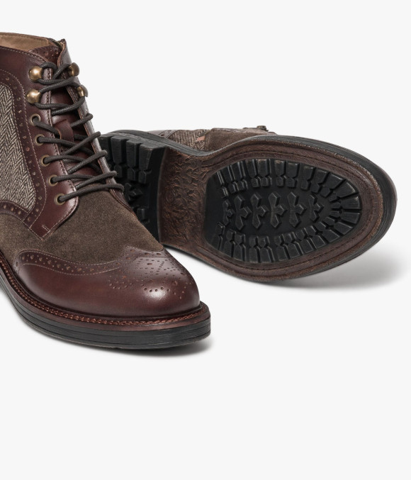 Boots Ridley Café